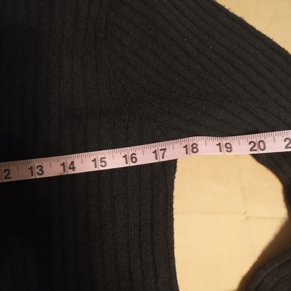 No Boundaries Black Ribbed Knit Pullover Hoodie - Picture 9 of 11